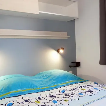 Tikayan Felix De La Bastide Camping Saint-Mitre-les-Remparts